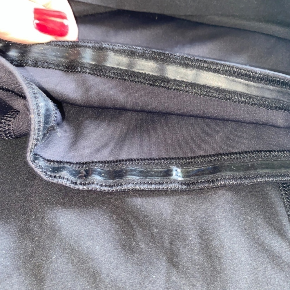 Athleta size small run with it skort black Excellent condition - Picture 9 of 11